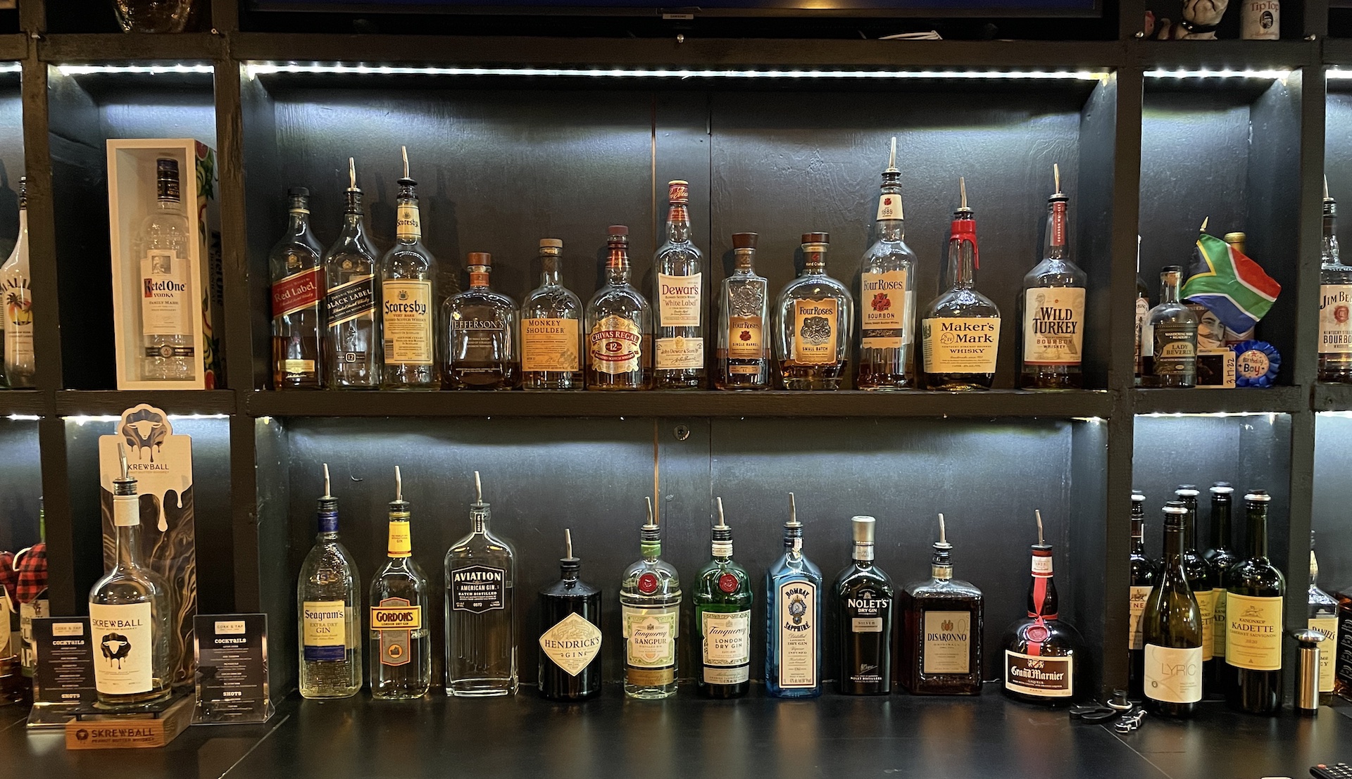 Cork & Tap, bar in Greenville