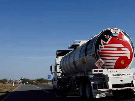 Pemex reduce 9.1% su deuda y obtiene utilidad de 18 mil millones de pesos