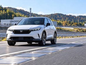 Honda probará carreteras que recargan vehículos eléctricos en movimiento para 2027