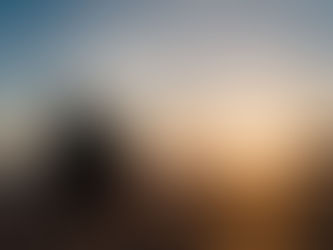 Mujer deja ir lo que no es para ti