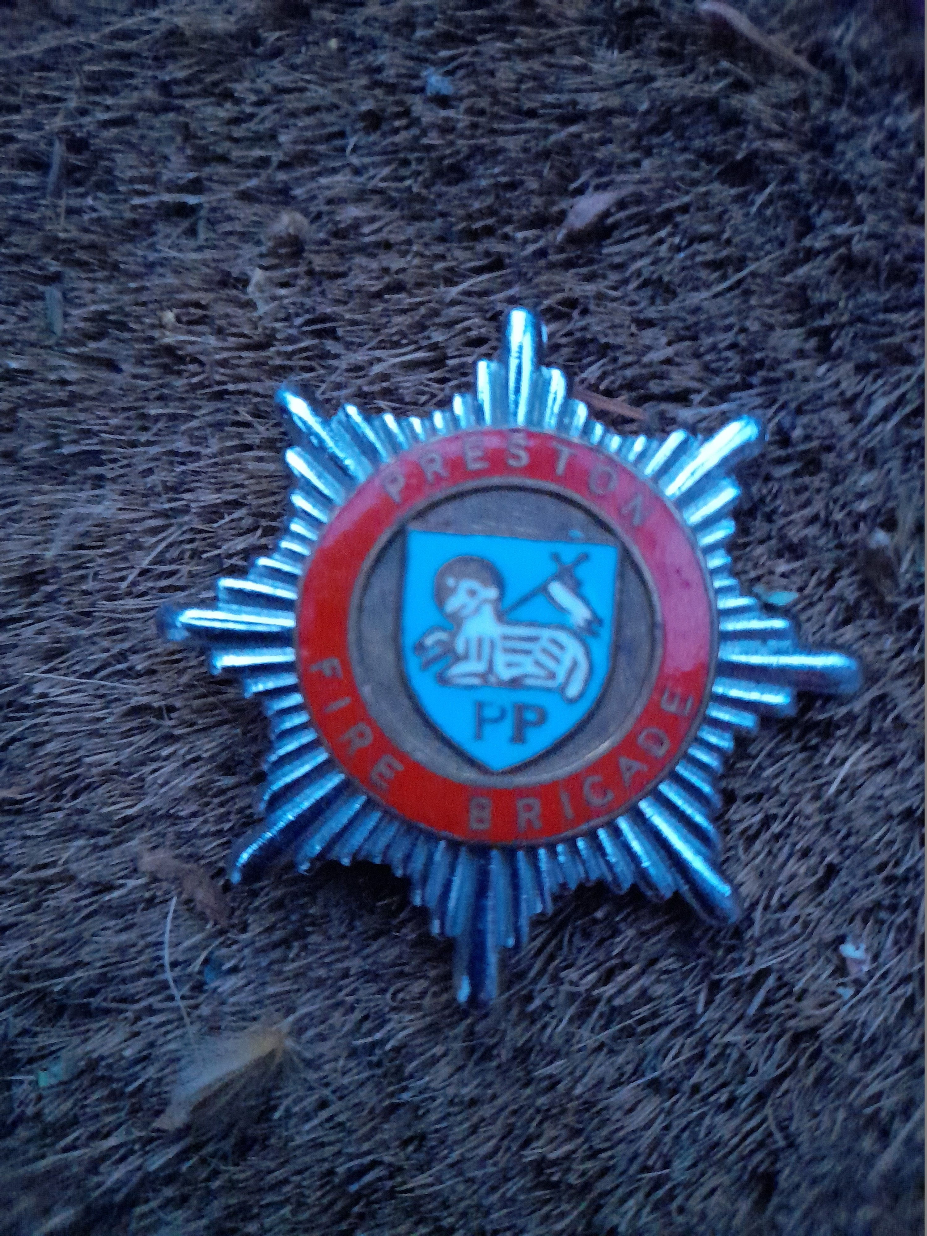 Preston Fire Brigade 1948 To 1974 Gilt AFS Cap Badge