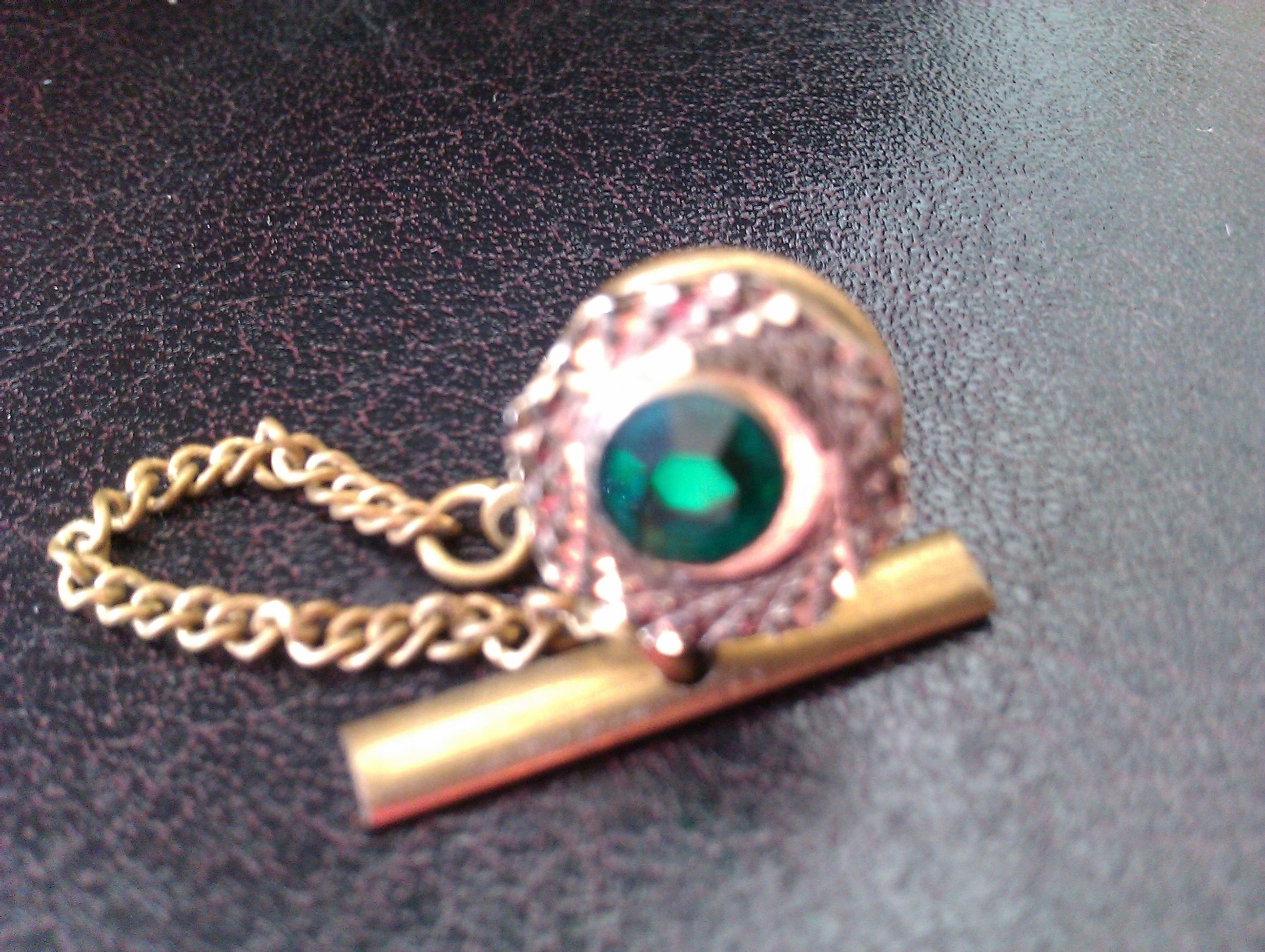 Green Stoned Tie Pin