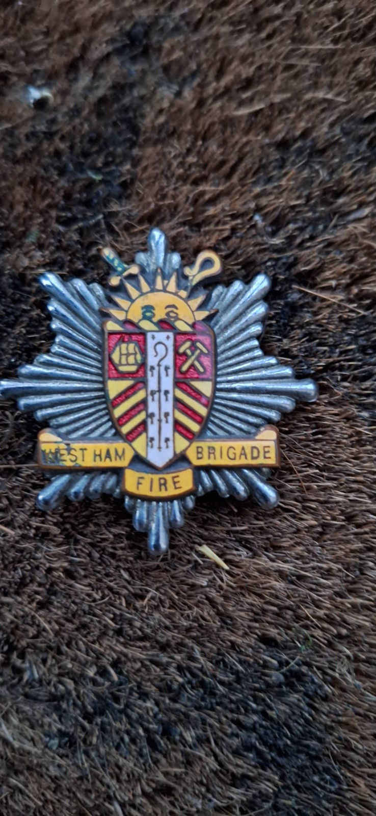 West Ham Fire Brigade 1948 To 1965 Cap Badge