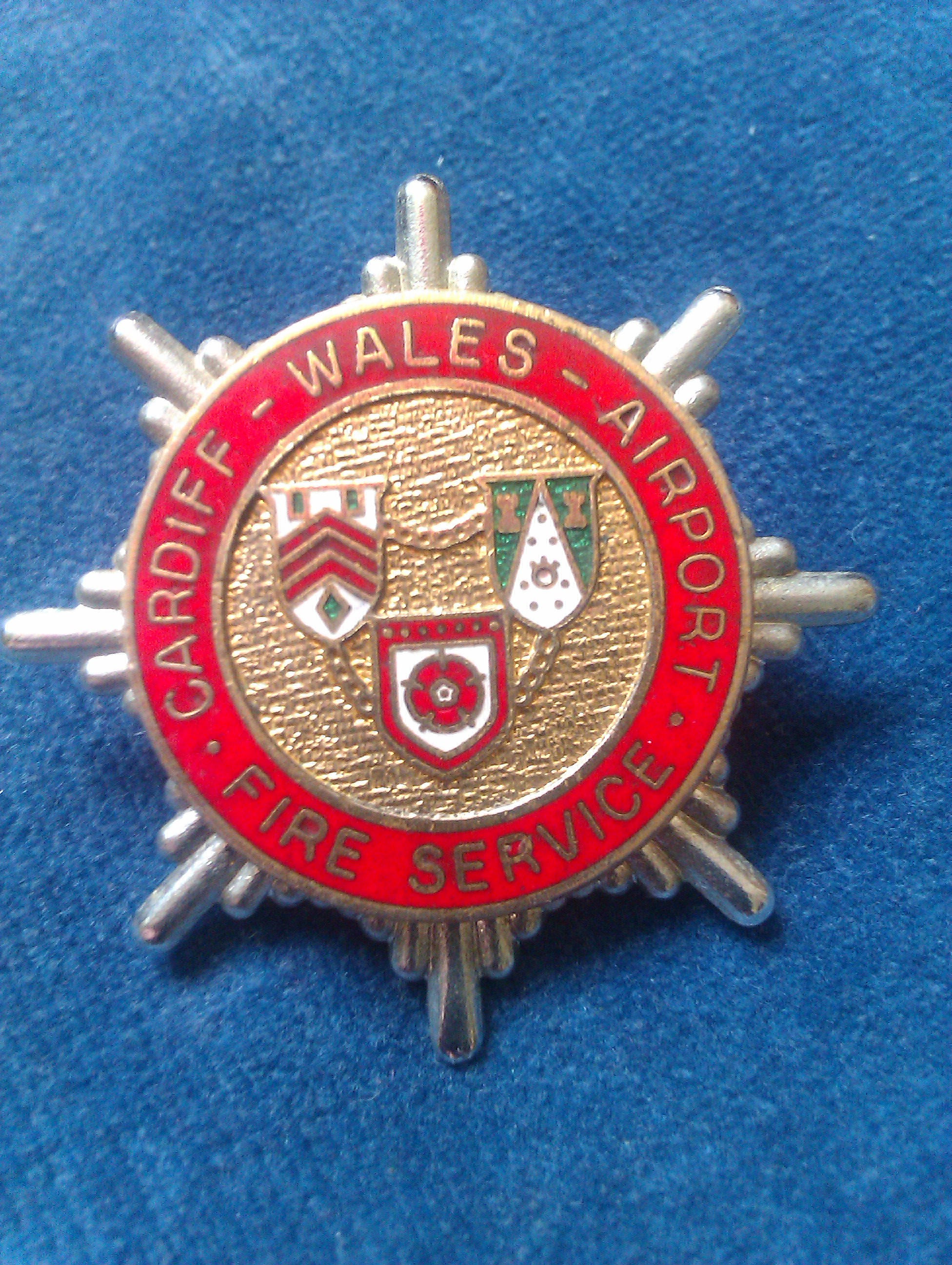 Cardiff Airport Fire Service 4th Pat Cap Badge