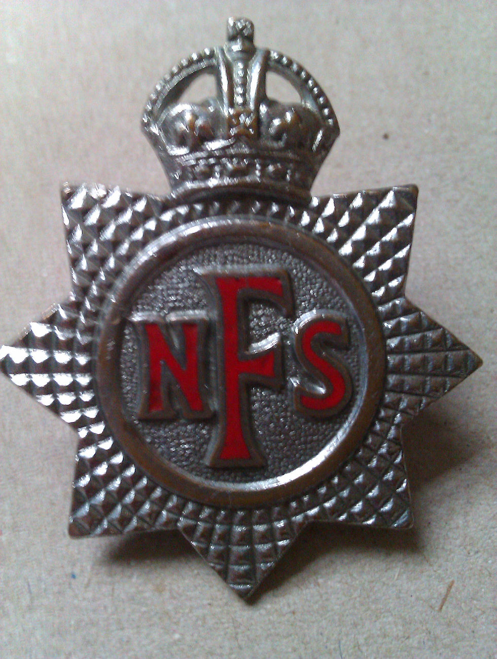 Thumbnail: N.F.S. WW2 1941-47 Cap Badge, No Maker