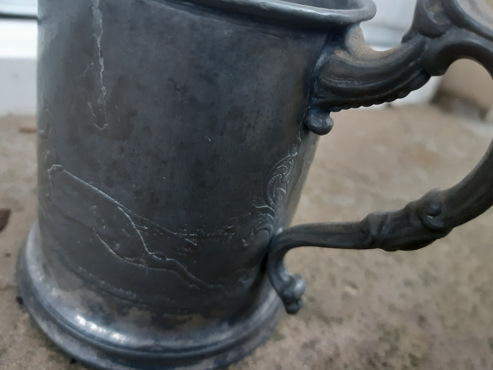 Thumbnail: Antique Horse Racing 1/2 Pint Pewter Tankard