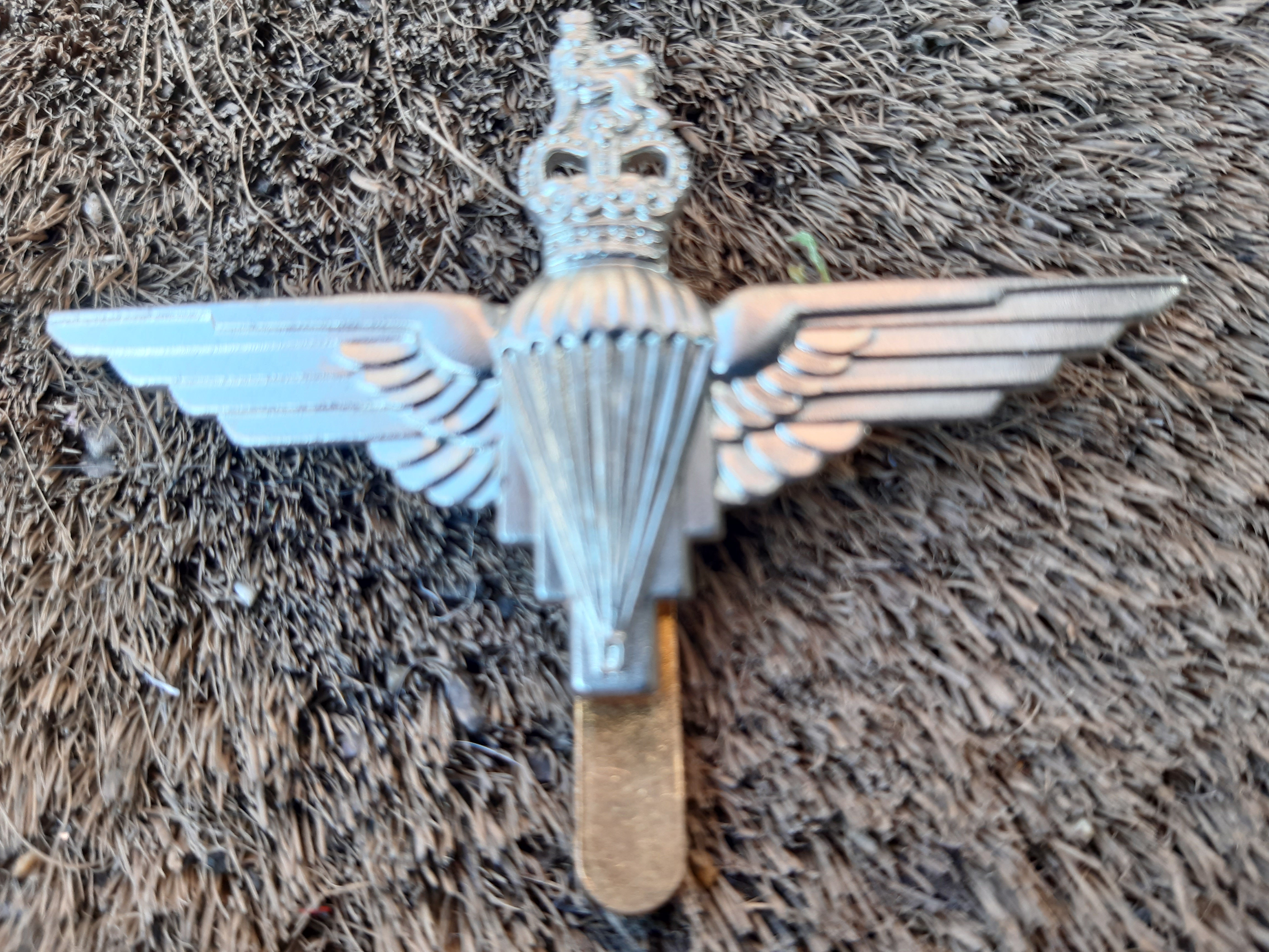 Parachute Regiment 1953 Cap Badge