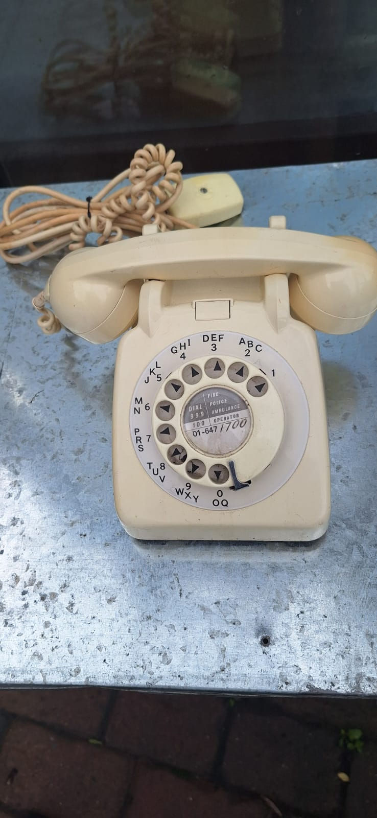 GPO-BT Model 706L Cream Coloured Rotary Dial 1970's Telephone