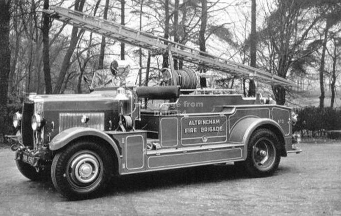 Thumbnail: Altringham Fire Brigade 1875 To 1941 Lge Brass Button