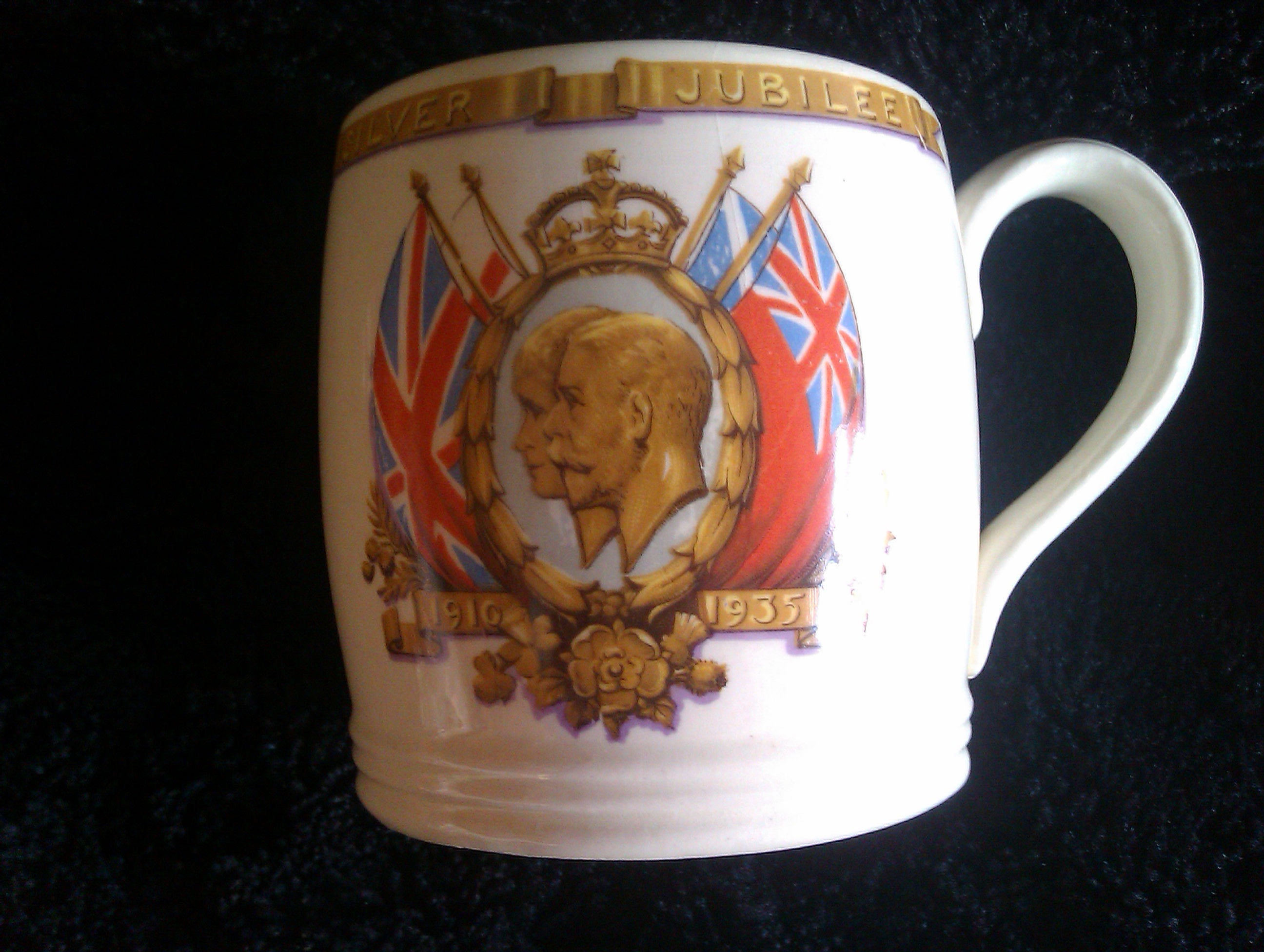 George V & Queen Mary Silver Jubilee Mug