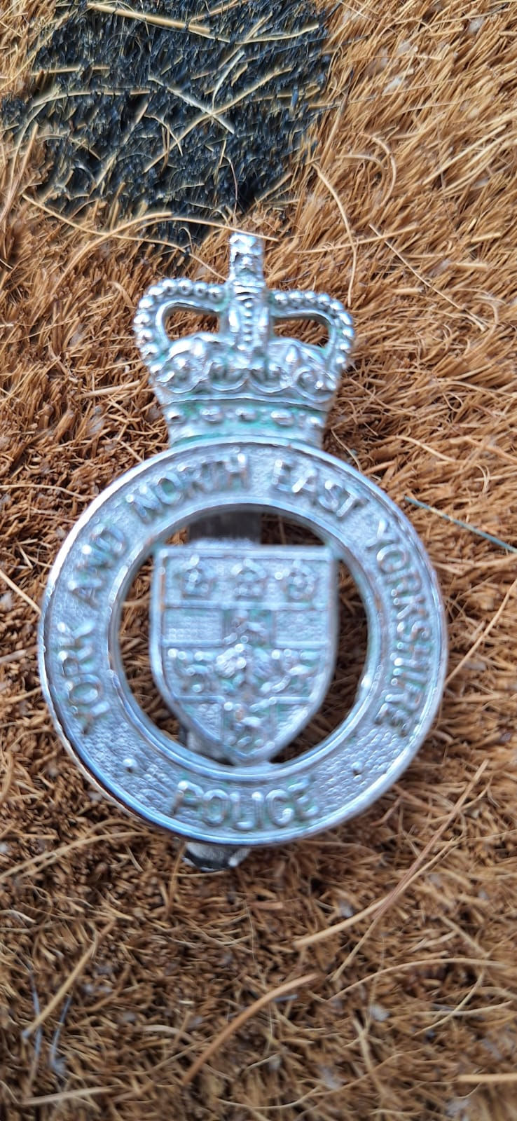York & North East Yorkshire Police 1968 To 1974 Cap Badge