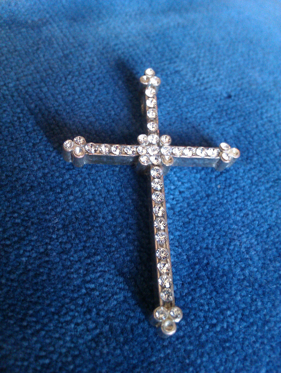 Thumbnail: Diamonte Cross 1.5x1"