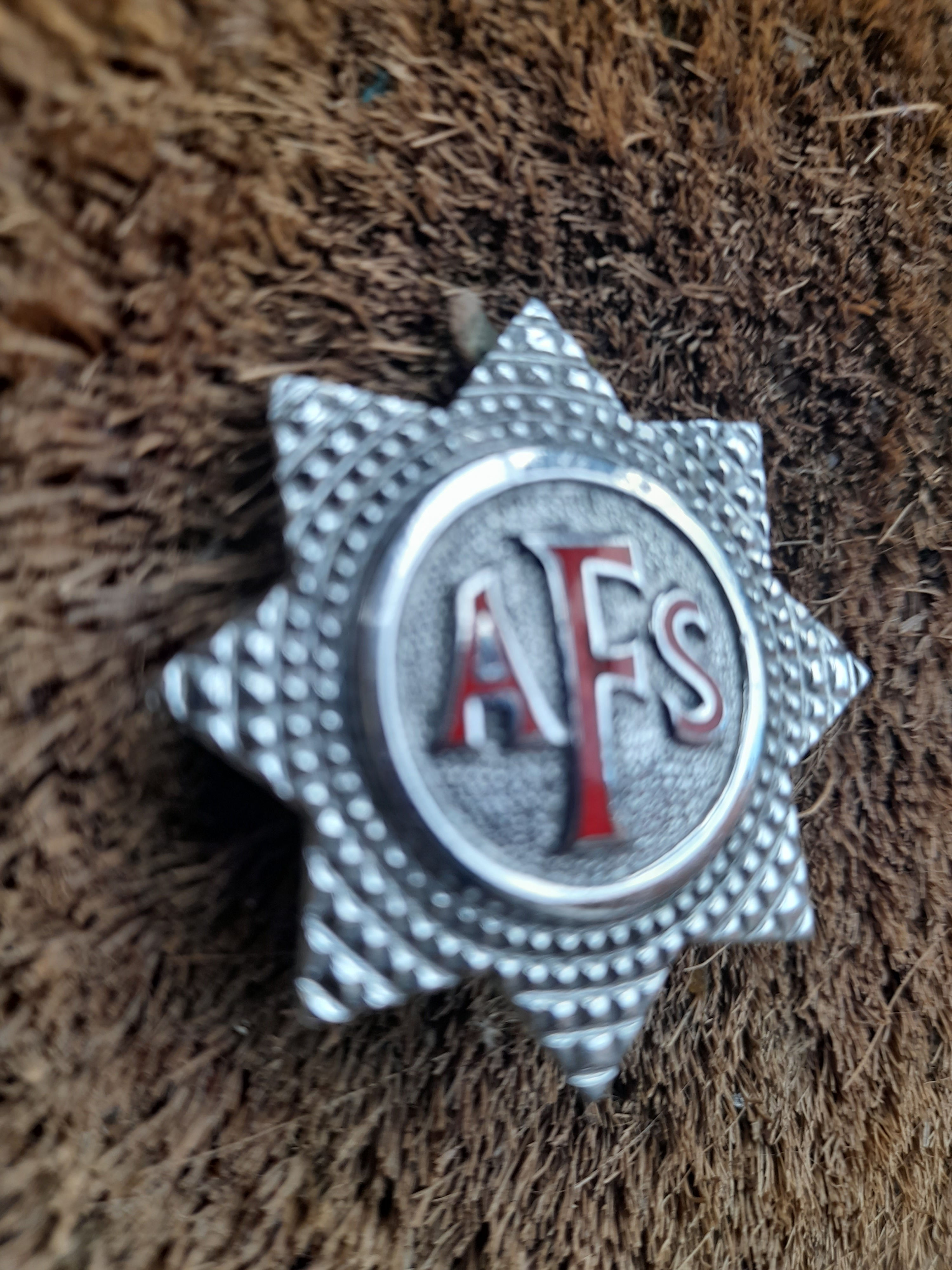 Auxiliary Fire Service 1938 To 1968 Stamped Maker Cap Badge