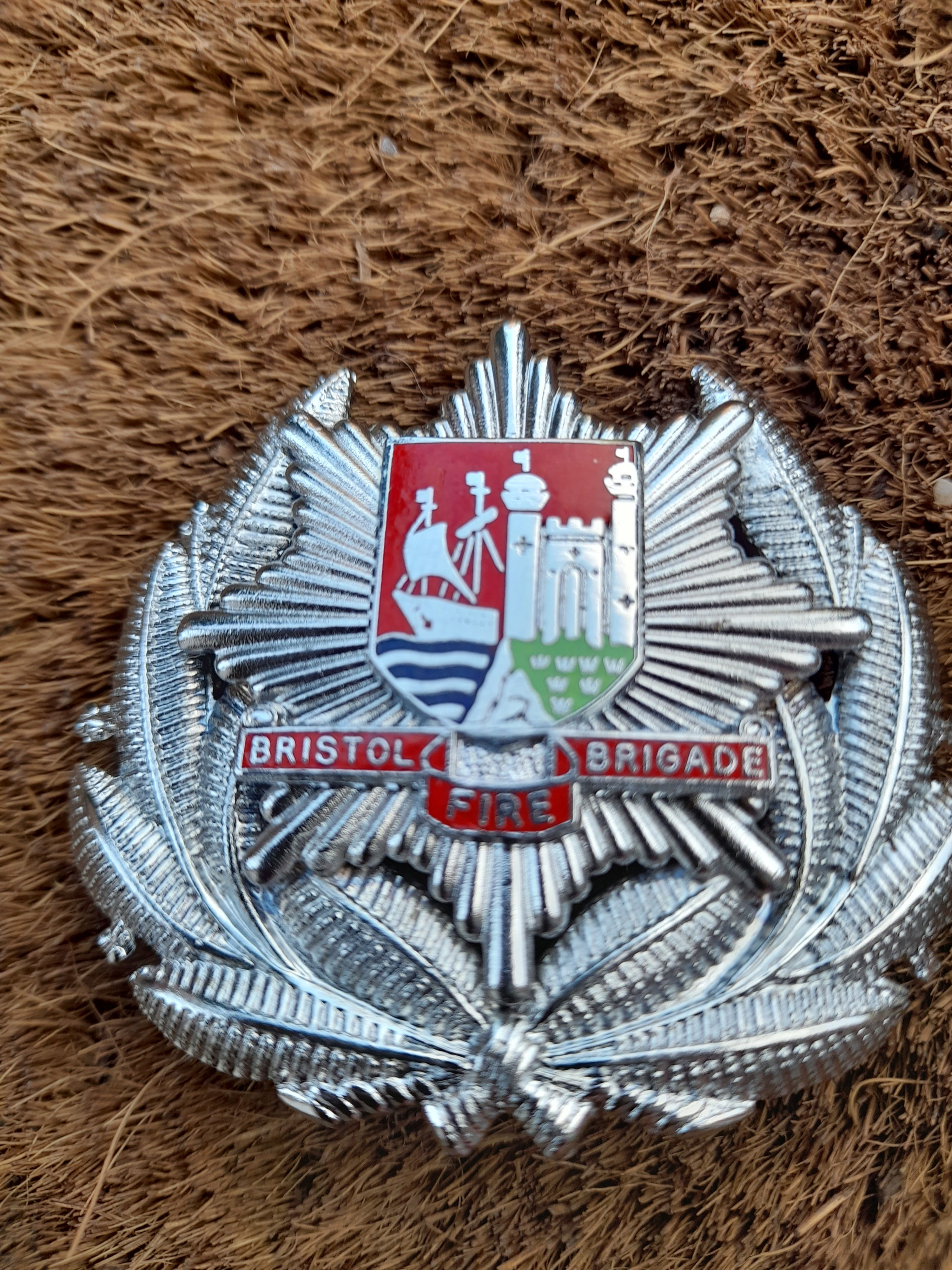 Bristol Fire Brigade 1952 To 1974 Senior Officers Cap Badge