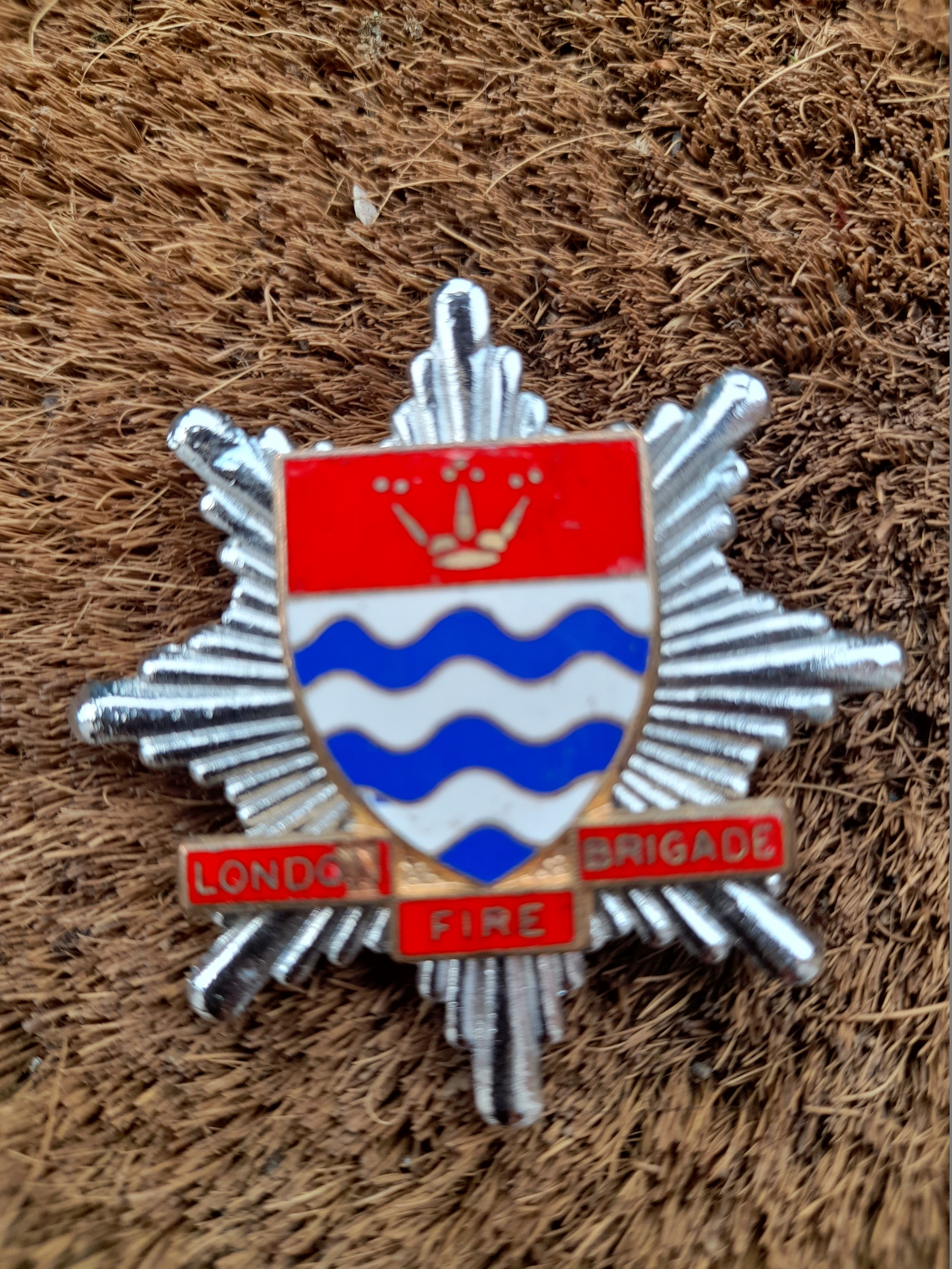 London GLC Fire Brigade 1965 To 1988 Cap Badge