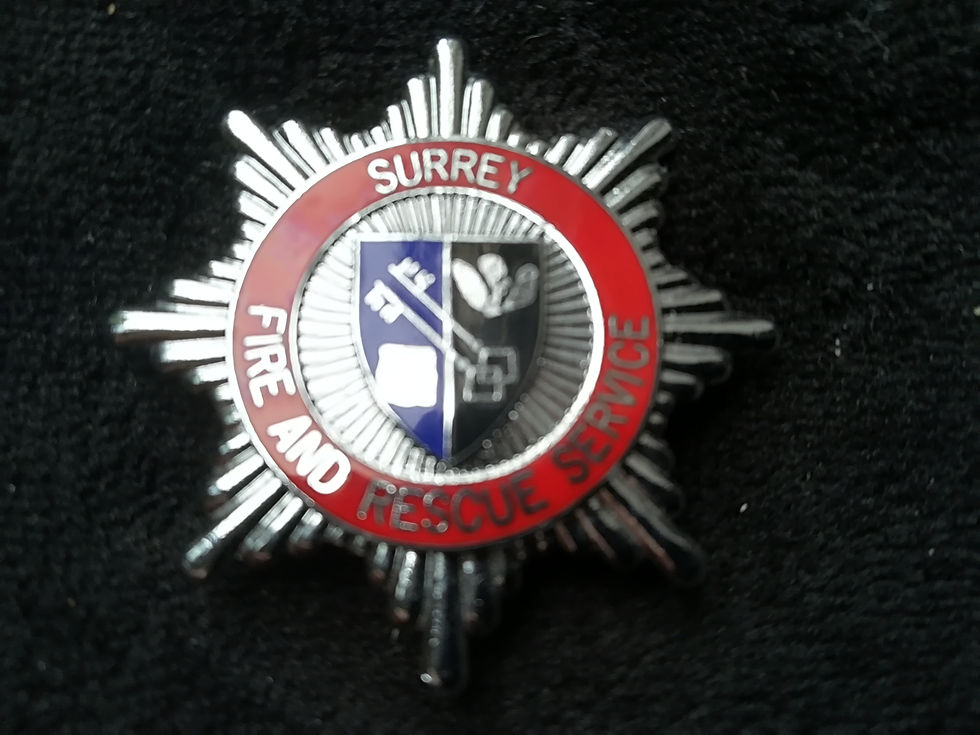 Surrey Fire & Rescue Service 1991 Sm Shield Cap Ba