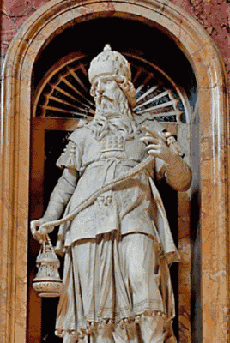 Melchizedek, statue in Santa Maria Maggiore, Rome