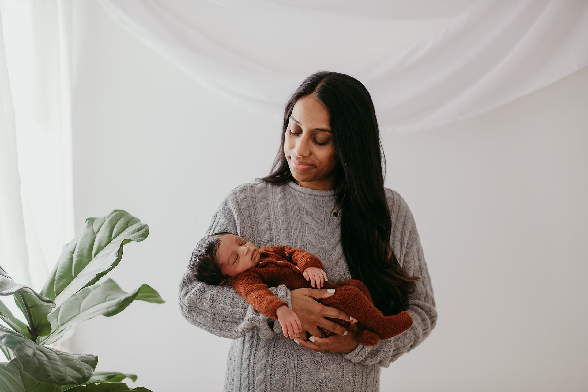 newborn family photos Baltimore Maryland