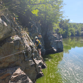 Ferrata jako terapie: proč si u skály vyčistíte hlavu