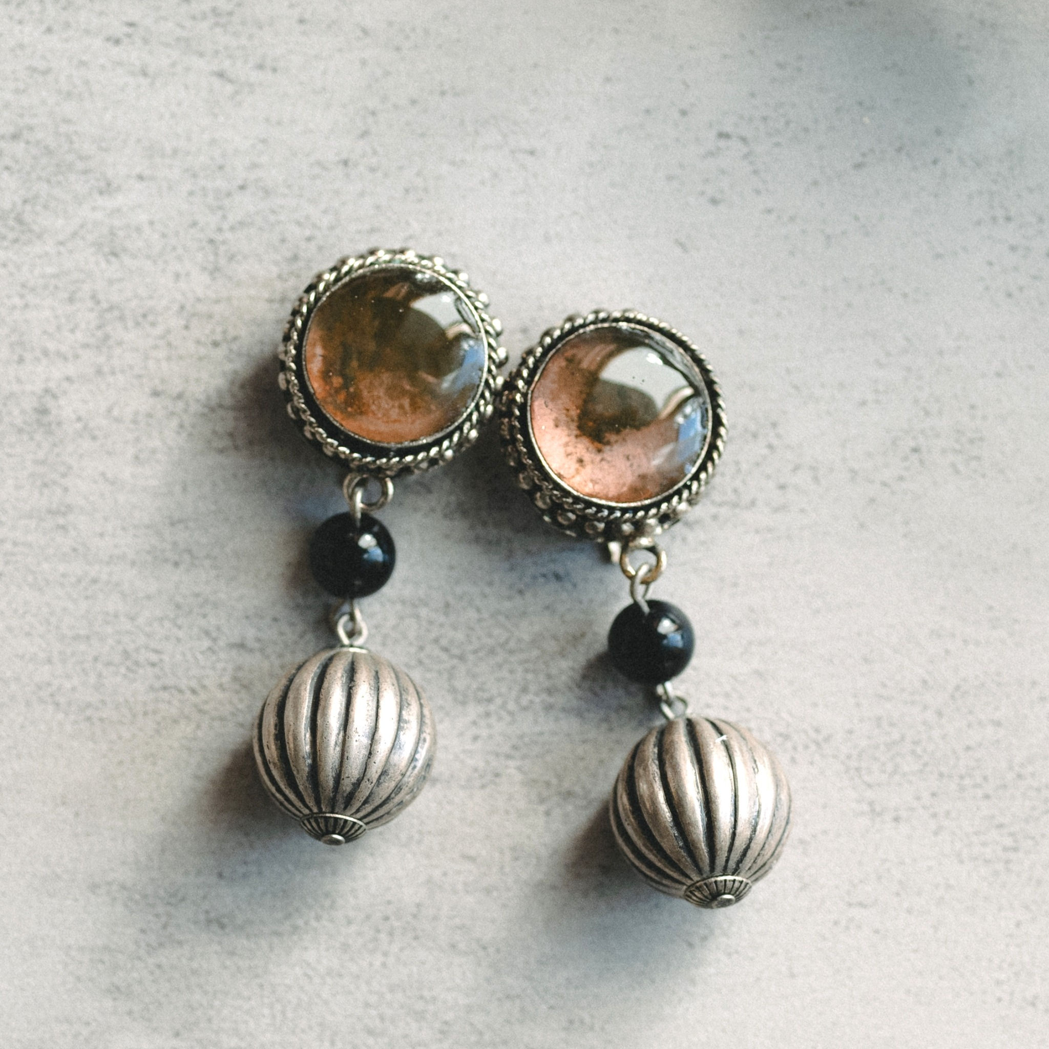 シルバーアンバー　イヤリング