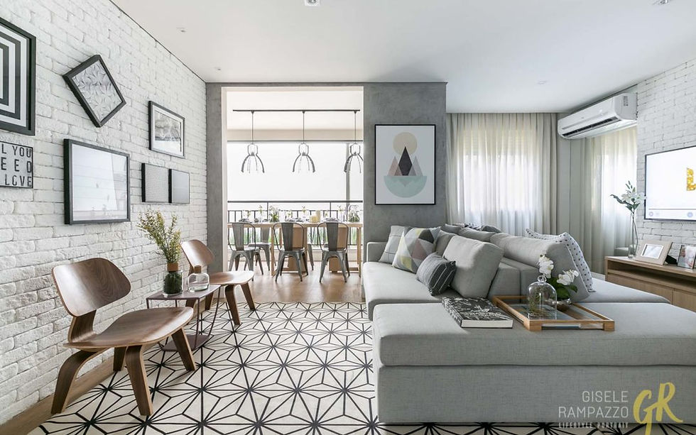 Neste modelo de sofá, um único encosto possui estofado em ambos os lados - com profundidades geralmente diferentes, com a função de integrar ambientes, como por exemplo, sala de estar com a sala de jantar (a parte mais estreita serve de assento junto a mesa, substituindo cadeiras), sala de estar com a sala de TV (que fica com a parte mais larga do acento) e salas grandes com dois ambientes ou mais.