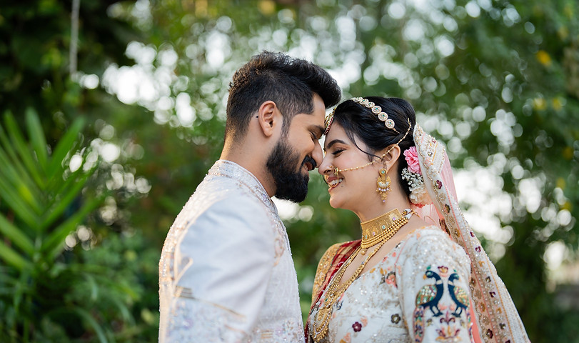 COUPLE PORTRAITS _64_.jpeg