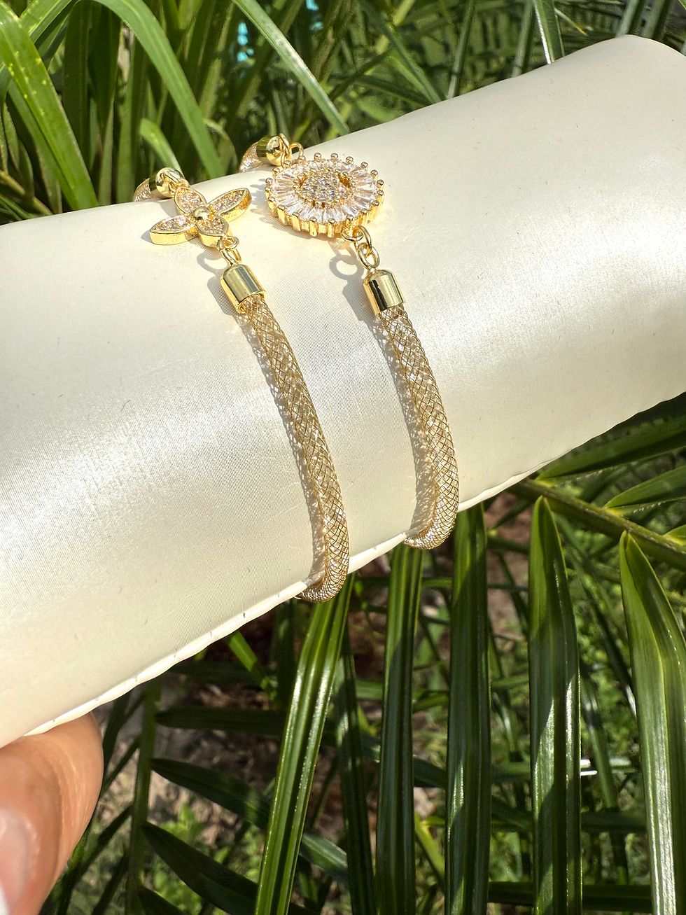 Thumbnail: Gold Crystal Mesh Bracelet with Embedded Cubic Zirconia – Floral Charm