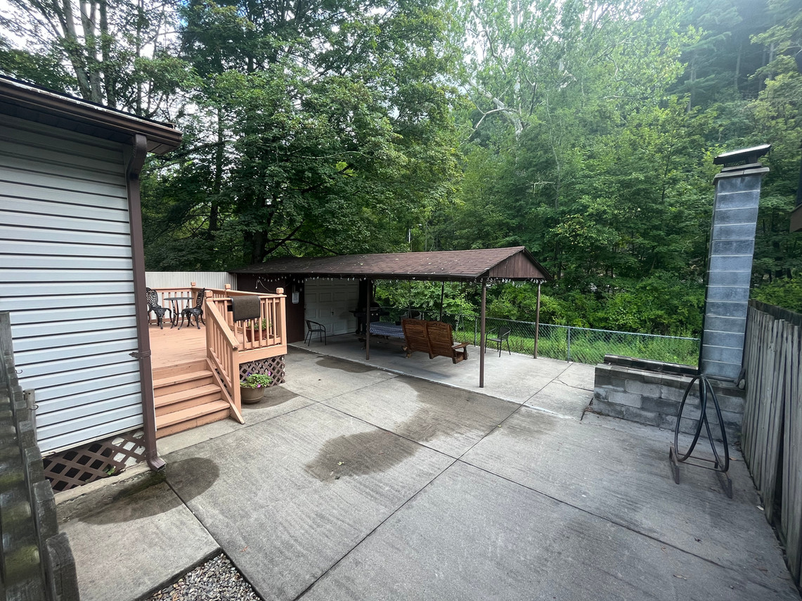 Roaring Creek Cottage House Rental in Elysburg, PA by Knoebels