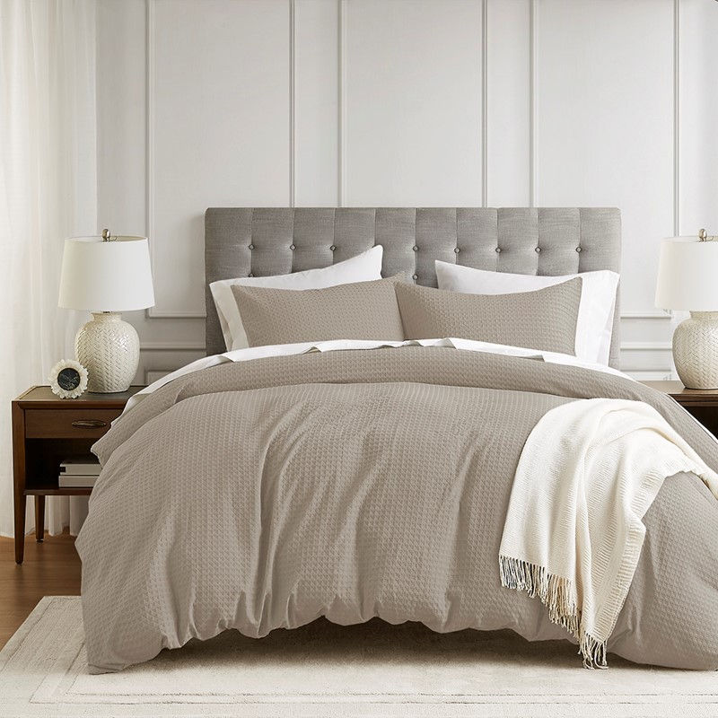 Mina Duvet Cover with Shams