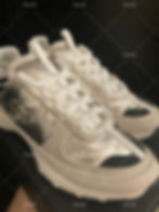 Thumbnail: Chanel sneaker 銀色