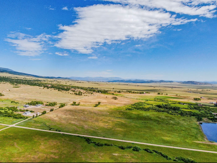 1515 County Road 150, Westcliffe, CO