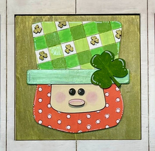 Painted Luck O' The Irish Inserts in horizontal frame with shamrock necklace and gold coin