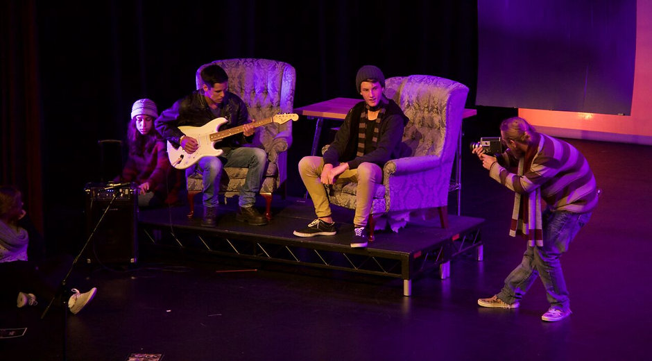 Acting School for Adults, Adult Acting Classes in Joondalup, Adult Drama Classes in Joondalup, Adult Acting Classes in Perth, Adult Drama Classes in Perth, Jetsetters, Actors, Theatre, Performance