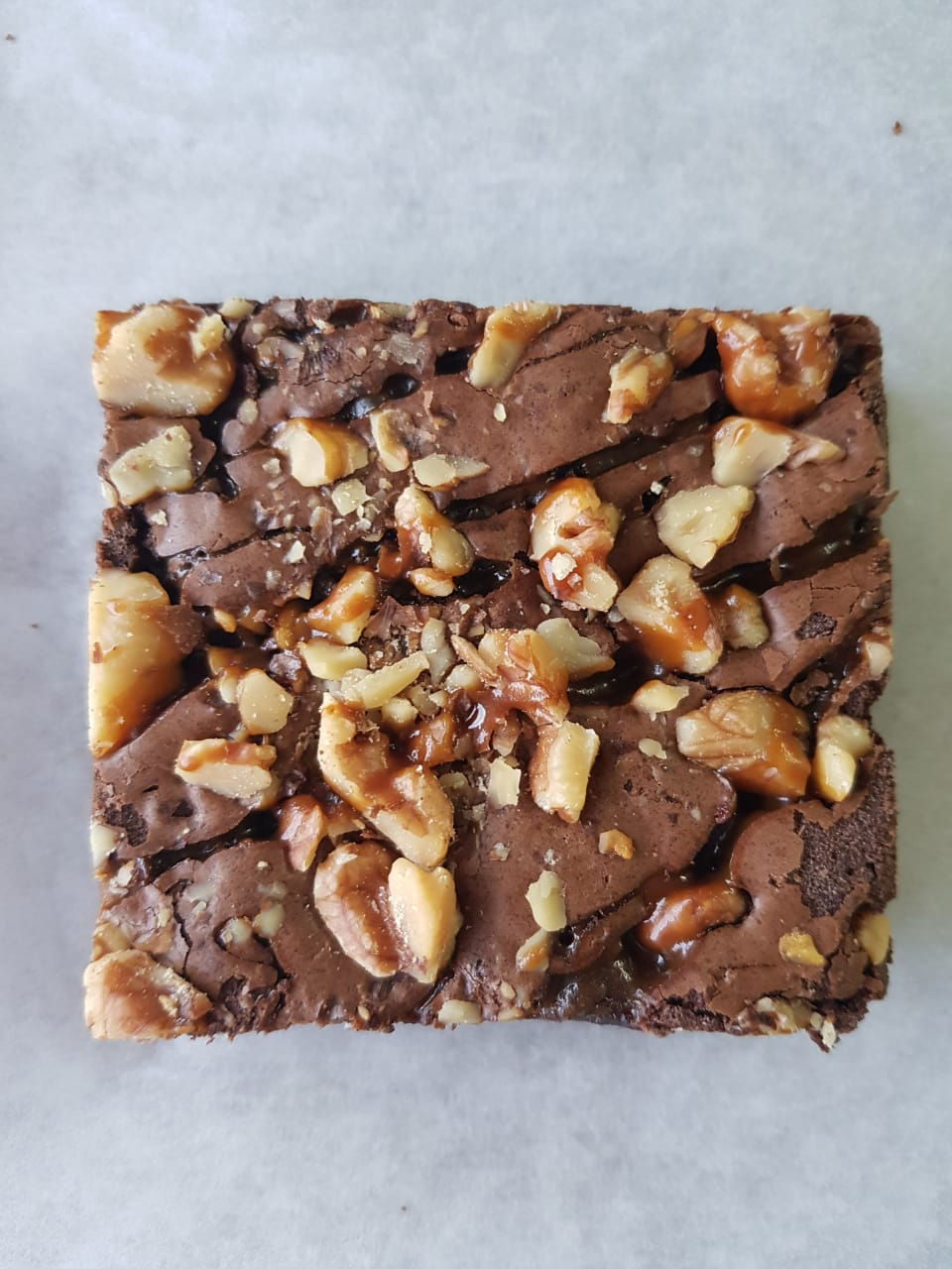 CARAMEL WALNUT BROWNIE