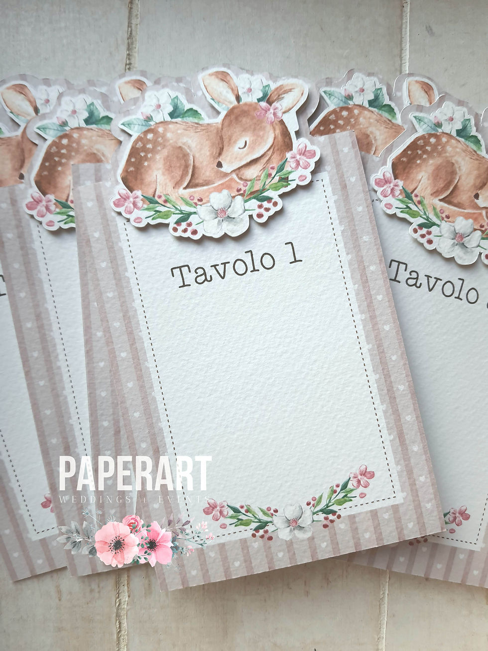 tavolo tableau nomi ospiti cerbiatto floreale fiori righe