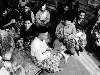 Puisi Tak Terkuburkan | A Poet: Unconcealed Poetry