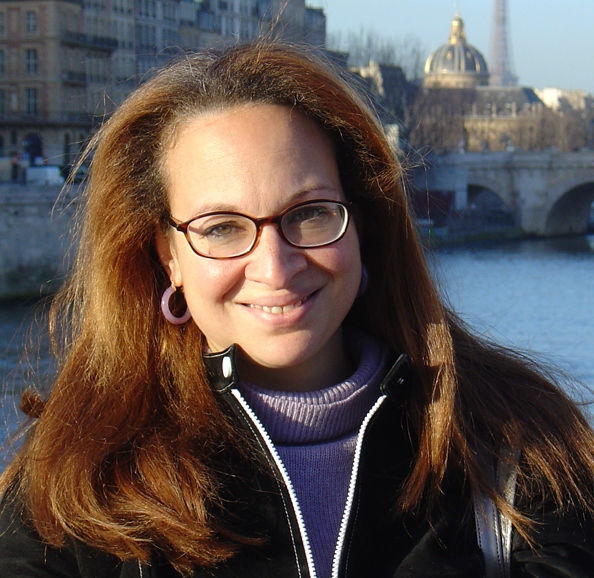 lizlevparis05lg.jpg