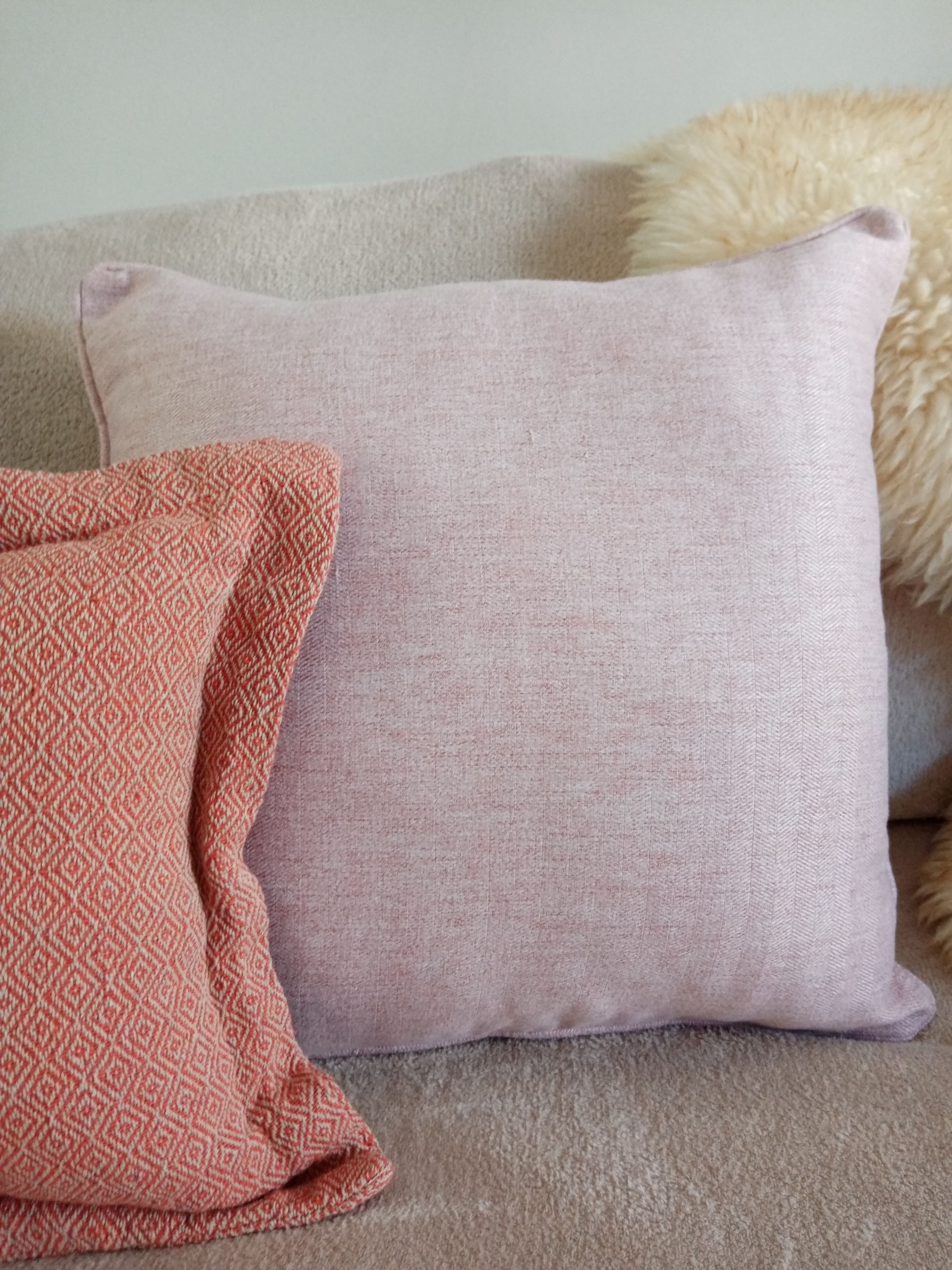 Μαξιλάρι τετράγωνο βελουτέ ροζ πούδρα 40x40εκ