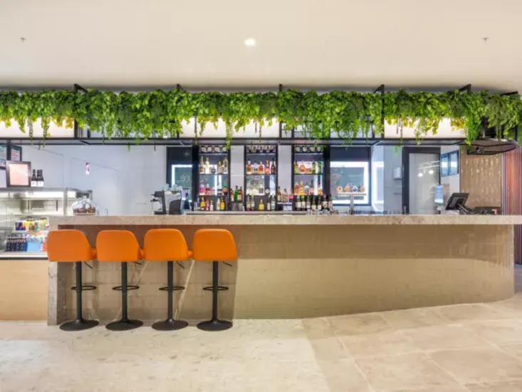 holiday-inn-dandenong-9100060497-4x3