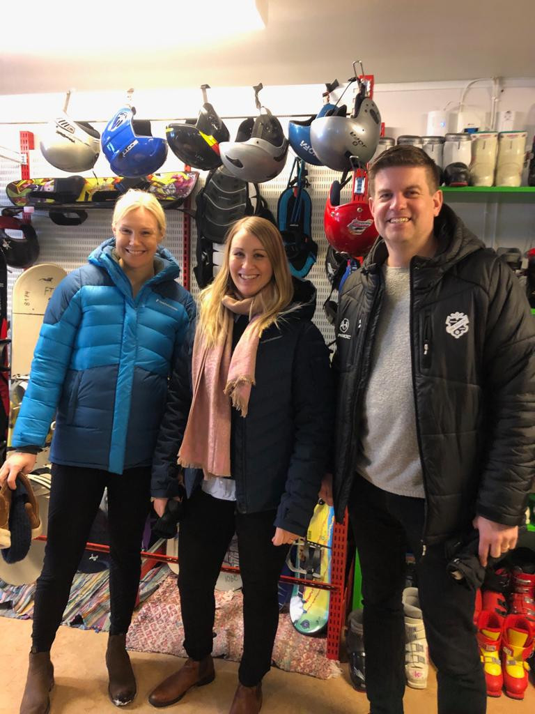 Sofia Karra, Lovisa Broms and Henrik Vilhelmsson in Friditsbanken