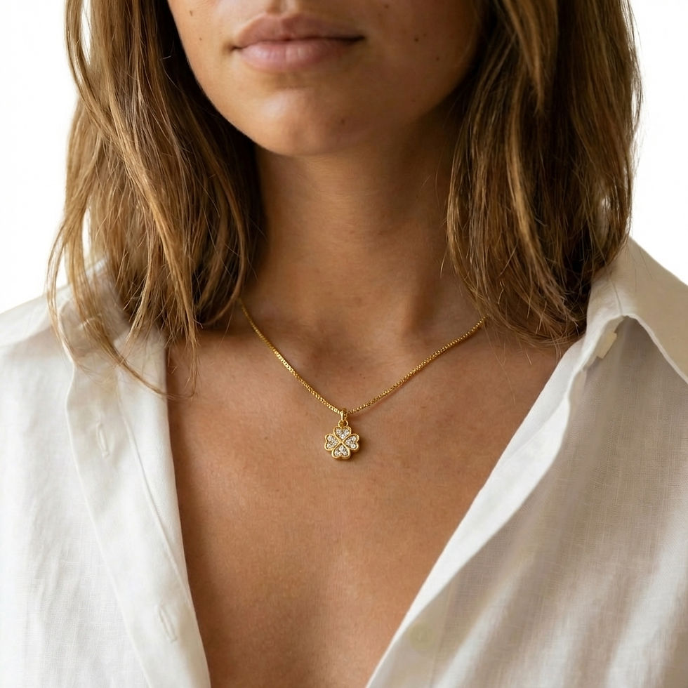 תמונה ממוזערת: שרשרת תלתן זהב