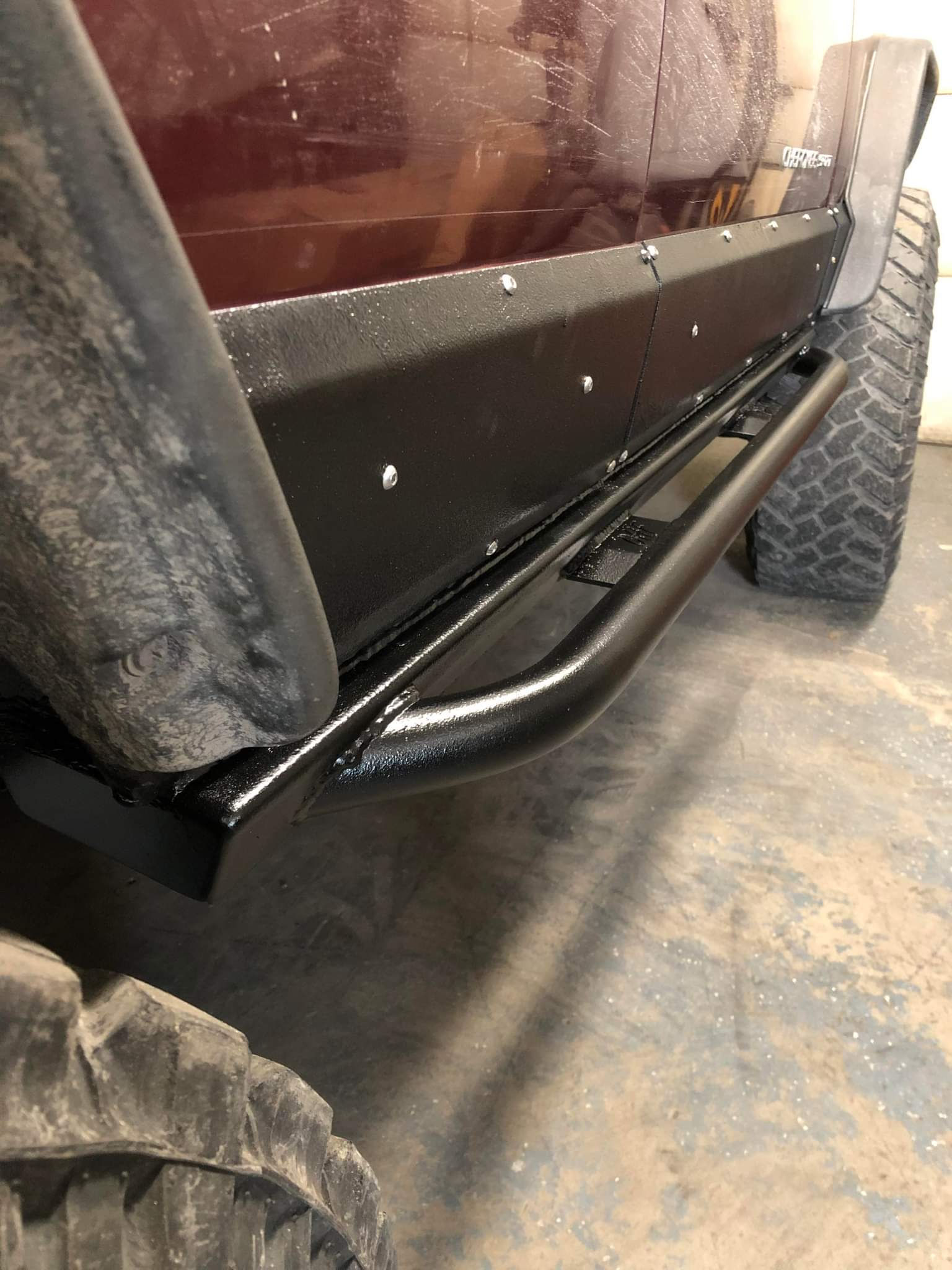 Jeep XJ Insanity Rock Sliders