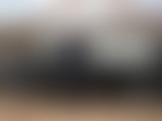 Freddy's Van - Réparateur vélo à domicile arrivant chez un client à Voiron.