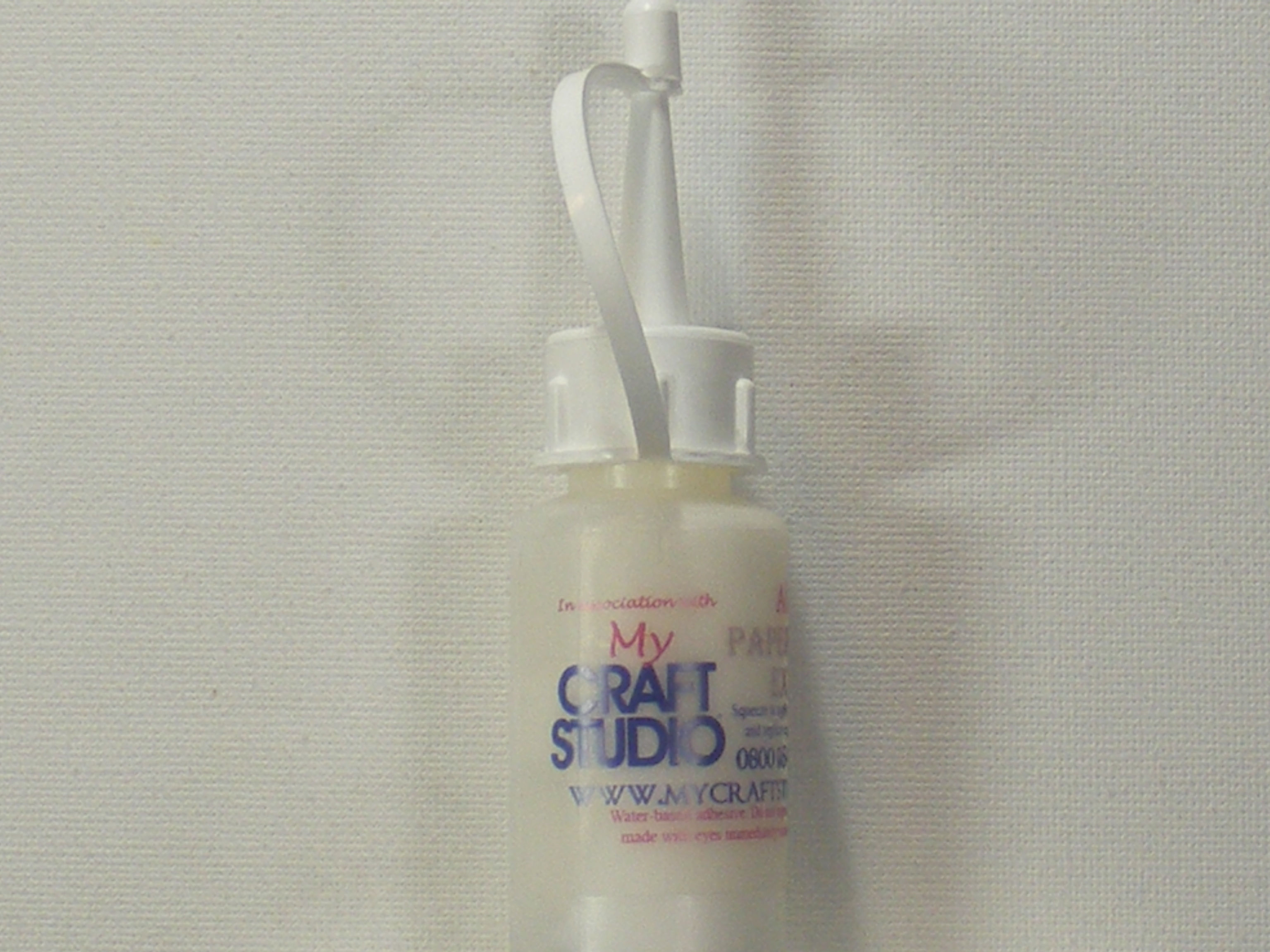 My Craft Studio - Paper Flower Adhesive.