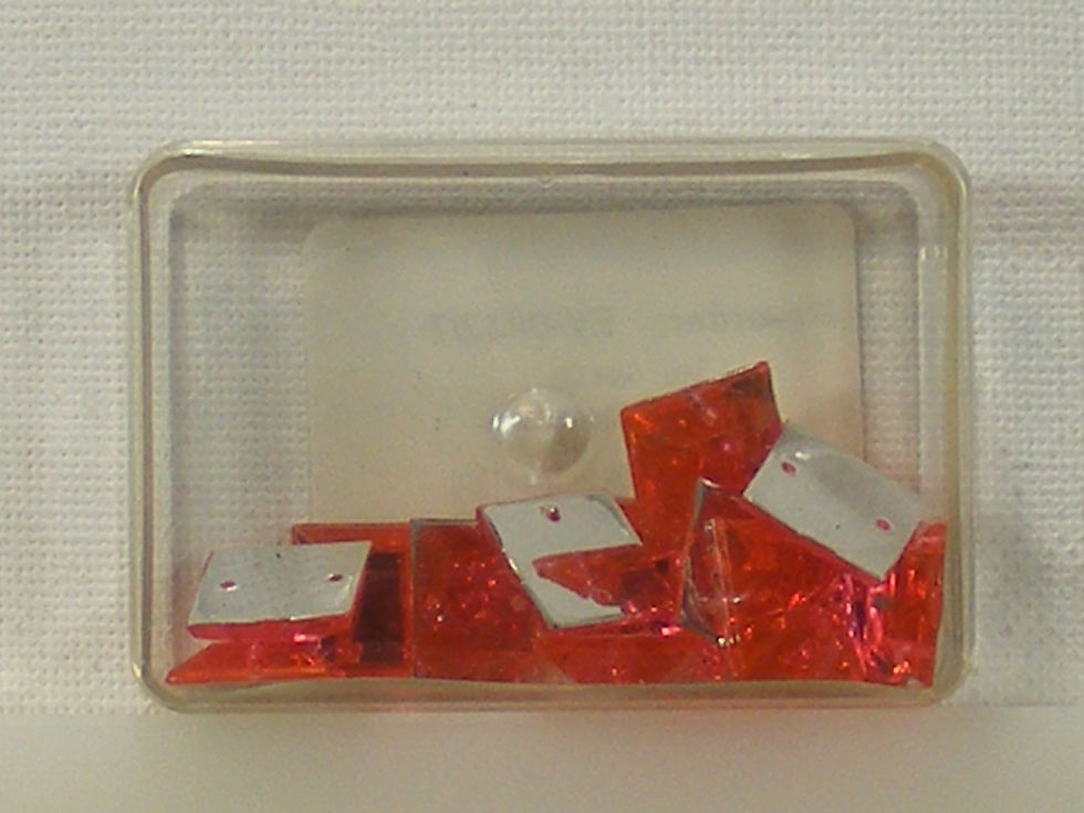 Trimits - Essentials Pink Square Beads