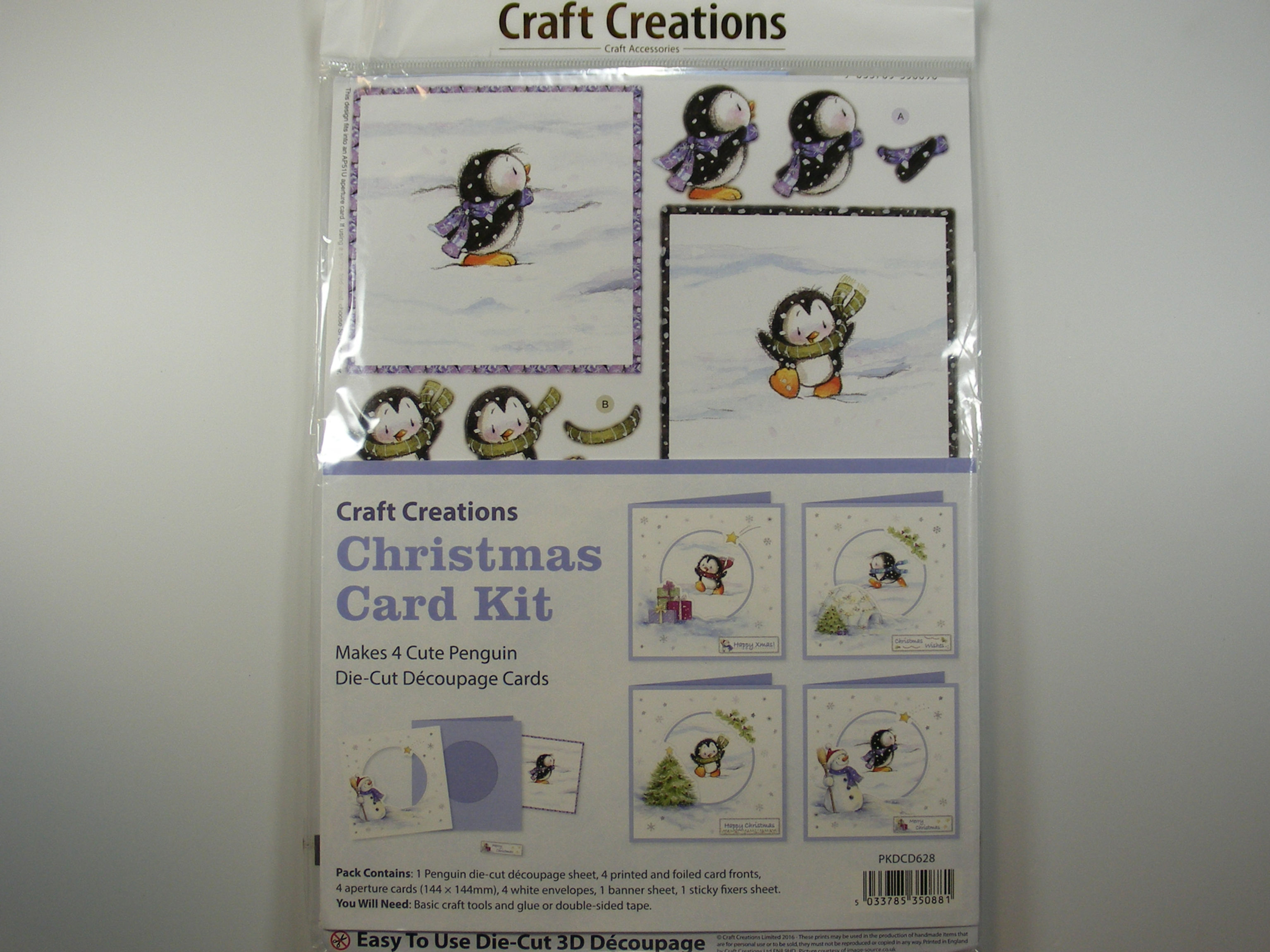 Craft Creations - Christmas Card Kit - Busy Penguins