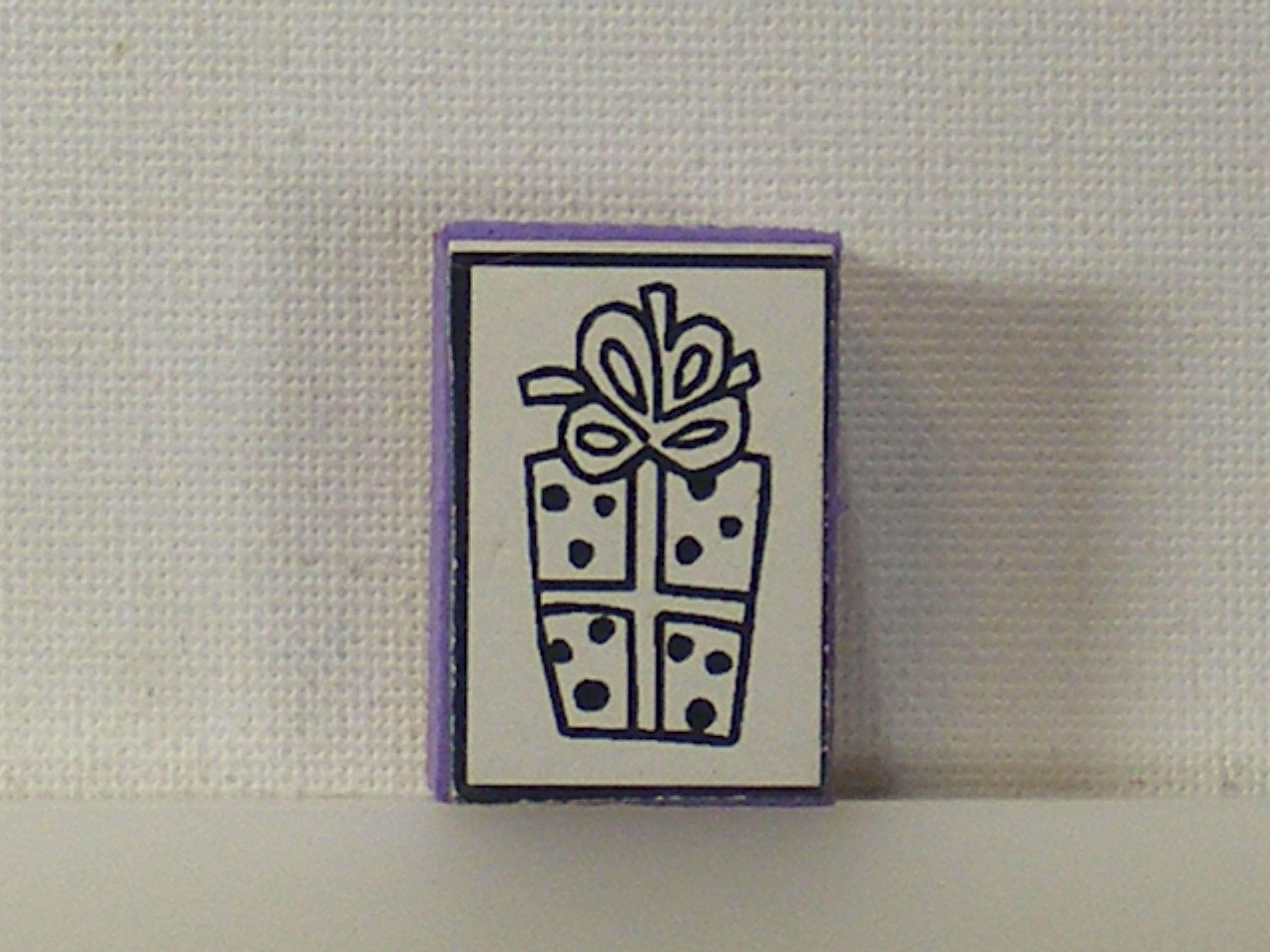 Unbranded - Present Foam Mounted Rubber Stamp