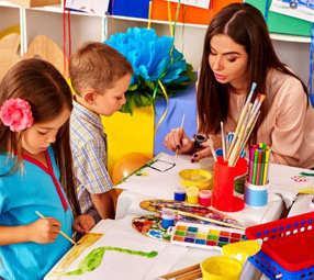 Pedagogía desde el juego, las artes en la escuela y la educación