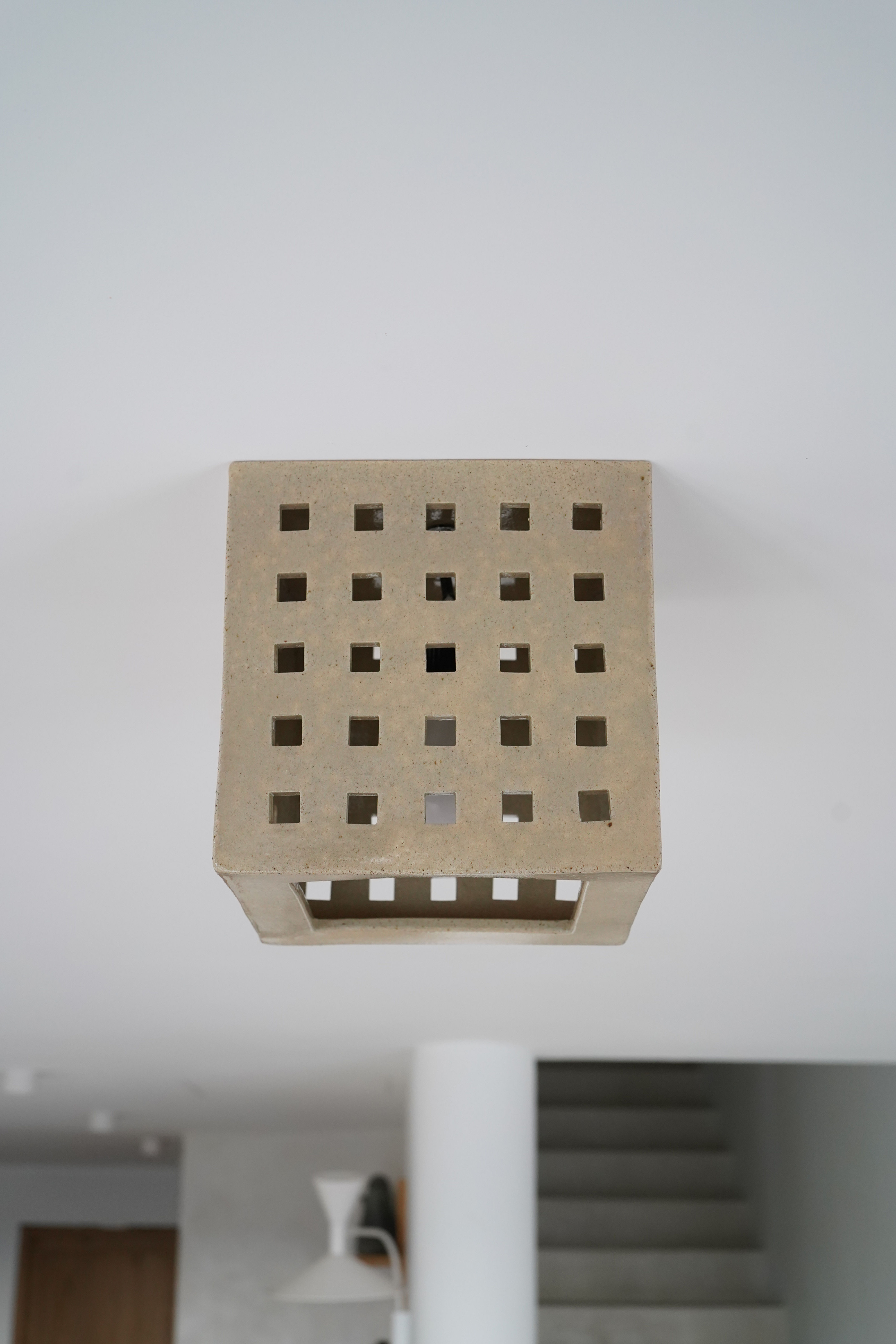 PLAFONNIER EN CERAMIQUE MODULE.