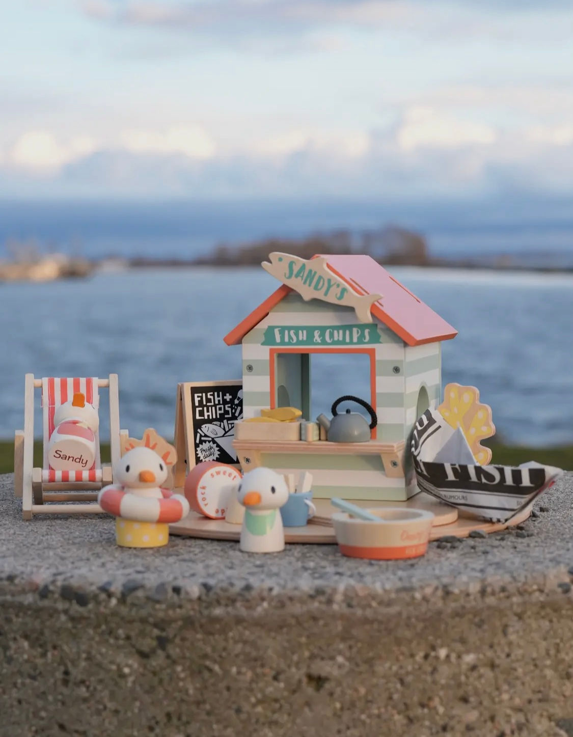 Sandy's Beach Hut - Pay Monthly